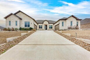 92 Sierra Mosca Trl in Liberty Hill, TX - Building Photo