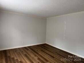 824 6th St NW in Hickory, NC - Building Photo - Building Photo