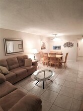 4700 Washington St in Hollywood, FL - Building Photo - Building Photo