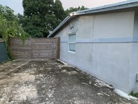 1615 NW 16th St in Fort Lauderdale, FL - Building Photo - Building Photo