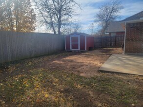 4608 Midway Dr in Norman, OK - Building Photo - Building Photo