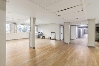The Britannia in Calgary, AB - Building Photo - Building Photo