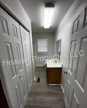 301 Williamson St-Unit -B in Lexington, NC - Building Photo - Building Photo