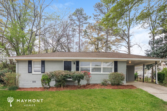 933 Clay Rd SW in Mableton, GA - Building Photo
