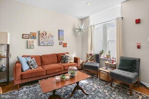 622 S Hancock St in Philadelphia, PA - Building Photo