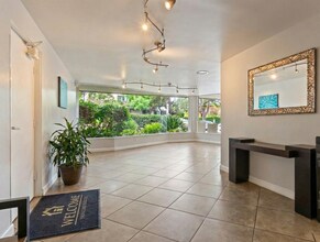 330 Vernon St in Oakland, CA - Building Photo - Building Photo