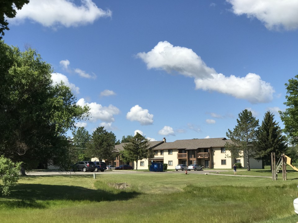 Royal Durand Apartments in Durand, MI - Foto de edificio