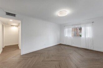 4040 San Felipe St in Houston, TX - Building Photo - Building Photo