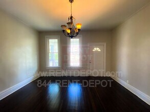 1018 Cherry St in Evansville, IN - Building Photo - Building Photo