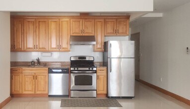 35-61-61 84th St in Queens, NY - Building Photo - Building Photo