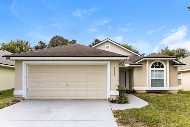 property at 854 S Lilac Loop