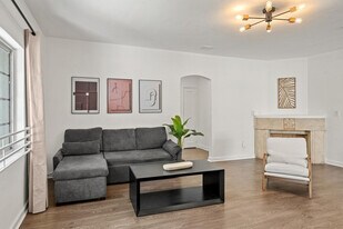 1100 11th St, Unit SI ID1540540P in Miami Beach, FL - Building Photo