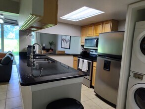 322 Caribbean Dr in Davenport, FL - Building Photo - Building Photo