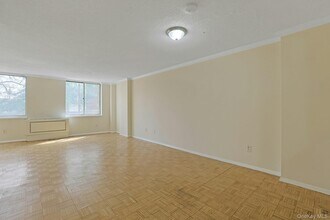 1270 North Ave in New Rochelle, NY - Building Photo - Building Photo