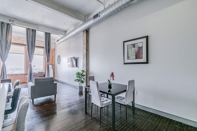 500 S Ervay St in Dallas, TX - Building Photo - Building Photo