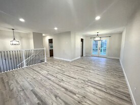 129 Newport Rd in Knoxville, TN - Building Photo