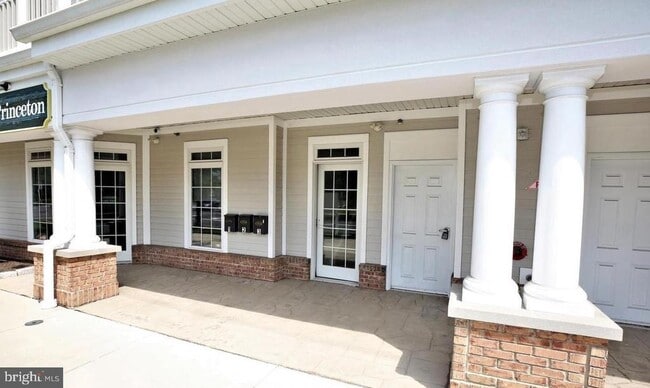 11 Cranbury Rd in West Windsor Township, NJ - Building Photo - Building Photo