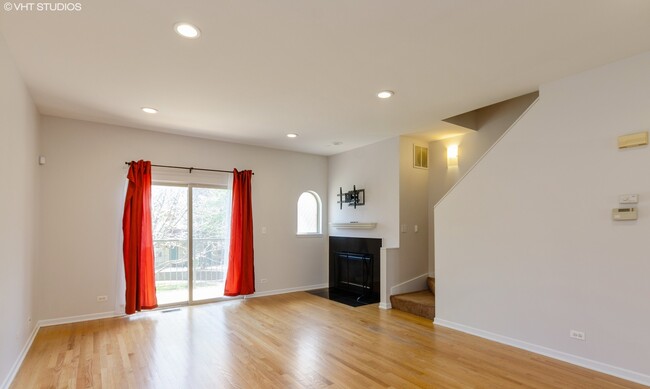 4530 S Woodlawn Ave in Chicago, IL - Building Photo - Building Photo