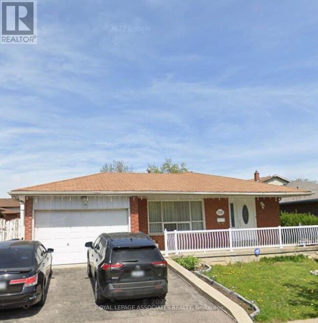 112 Kingswood Dr