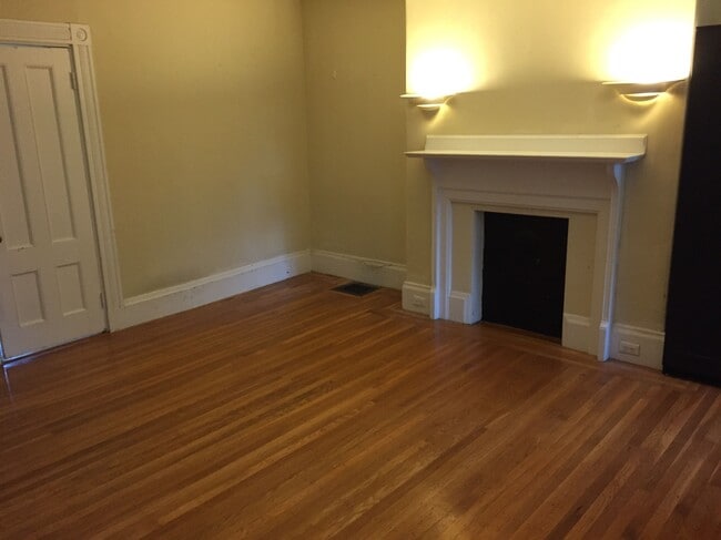 429 Marlborough St, Unit 3B