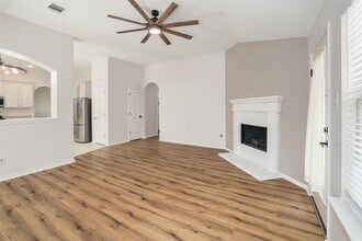108 Windmill Cir in Leander, TX - Building Photo - Building Photo