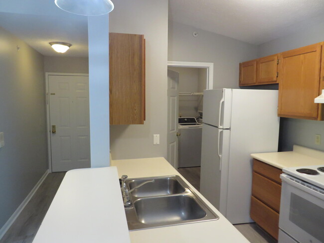 460 Lakeview Dr in Wilder, KY - Building Photo - Building Photo