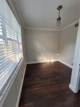 205 Mallory Ct in Weston, FL - Building Photo - Building Photo