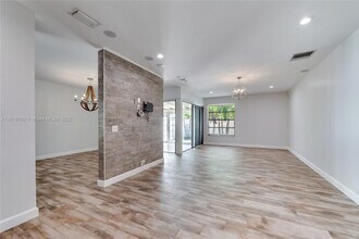 11311 SW 134th Ave in Miami, FL - Building Photo - Building Photo