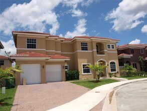 15651 SW 11th Terrace in Miami, FL - Building Photo - Building Photo