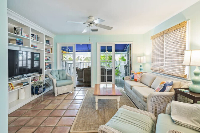 524 Porter Ln
