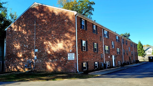 property at 3810 Chamberlayne Ave