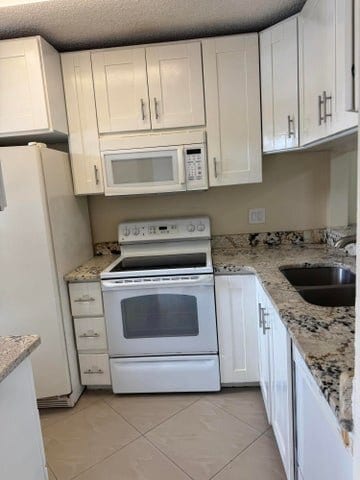property at 9921 Three Lakes Cir