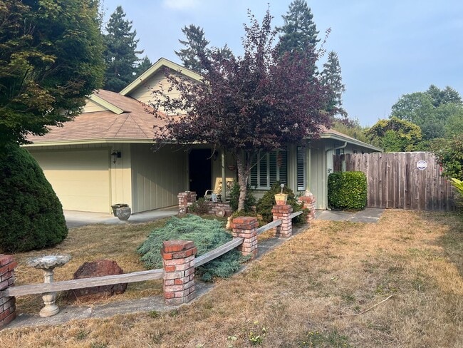 property at 4303 Horseman Ln