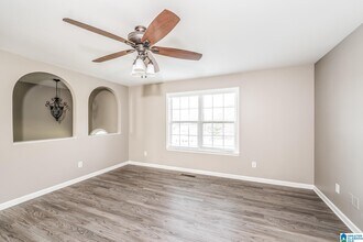 865 Moonlite Dr in Odenville, AL - Foto de edificio - Building Photo
