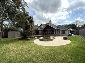 1927 Enchanted Park Dr in Spring, TX - Building Photo
