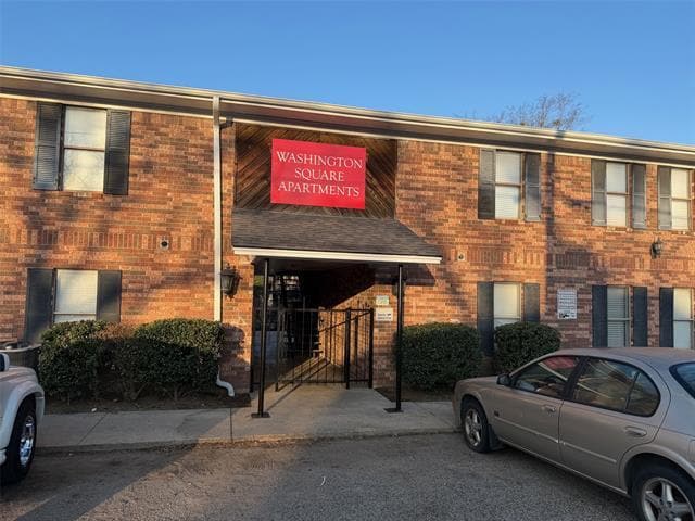 60 W Washington St in Paris, TX - Building Photo - Building Photo