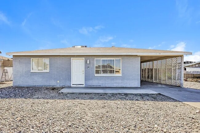 property at 11206 W Oregon Ave