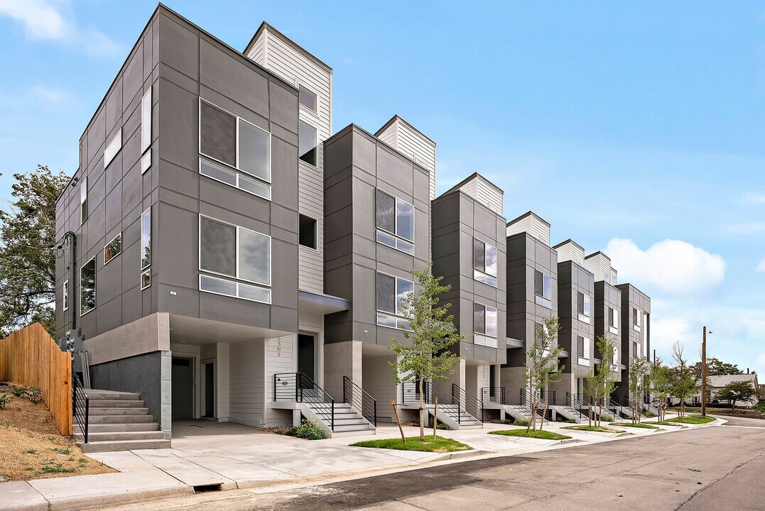 5305 W 12th Ave in Lakewood, CO - Building Photo