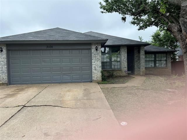 3108 Clovermeadow Dr in Fort Worth, TX - Building Photo - Building Photo