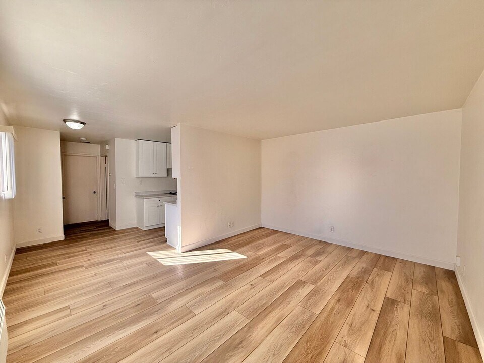 7014-2 Amherst St in San Diego, CA - Building Photo