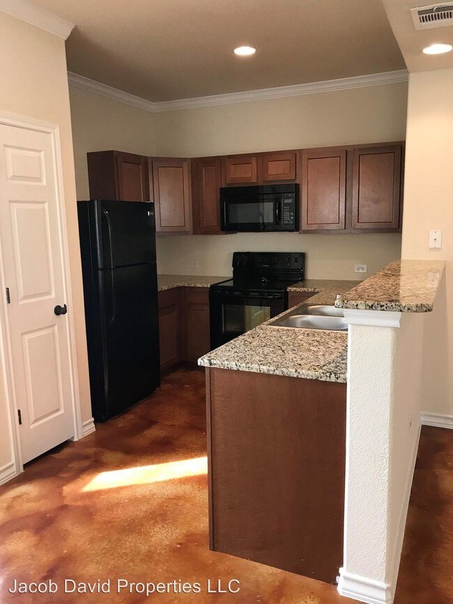 6319 Melanzane Ave in San Antonio, TX - Building Photo - Building Photo