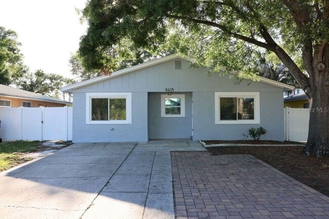 property at 6415 S Englewood Ave