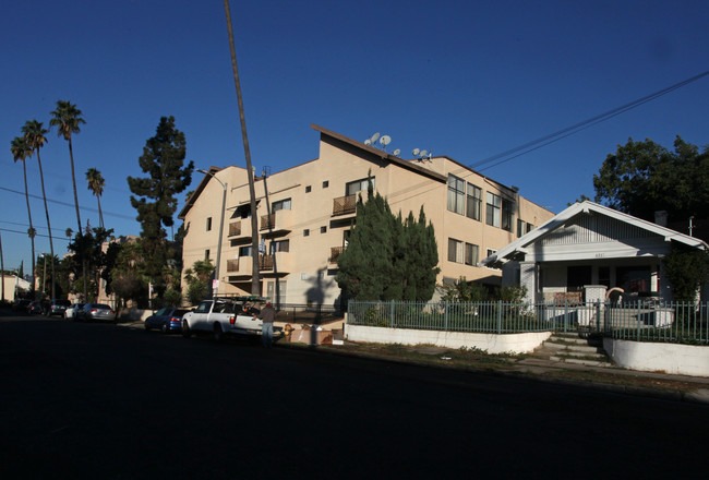 5125 Harol Ave in Los Angeles, CA - Building Photo - Building Photo