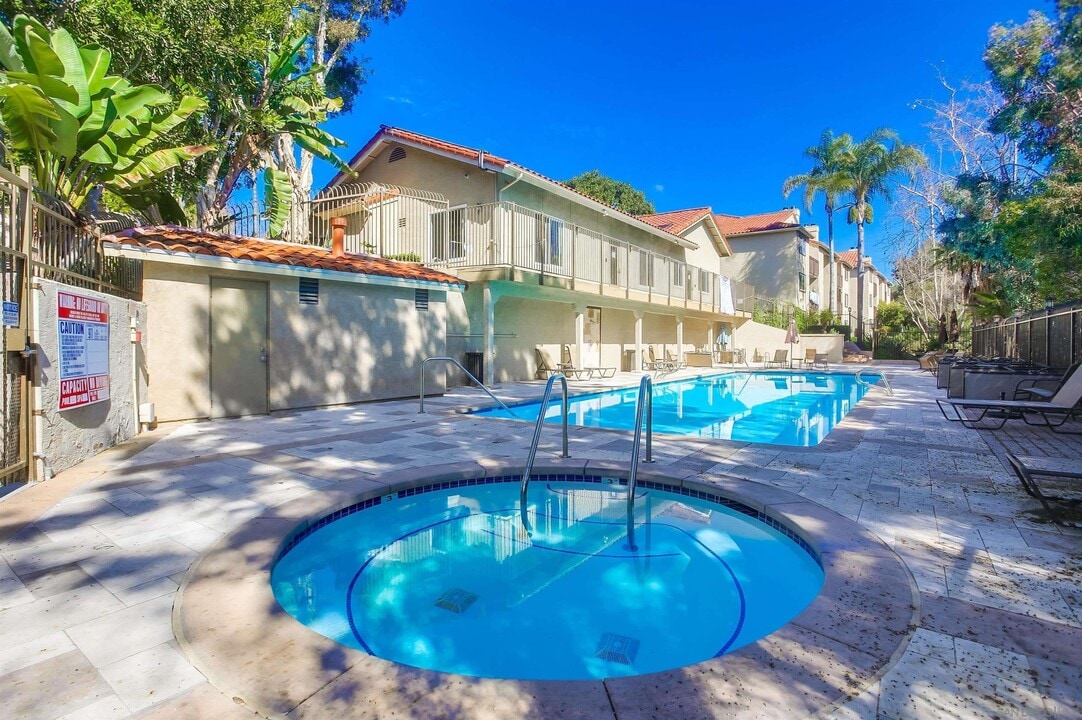 3513 Caminito Sierra in Carlsbad, CA - Building Photo