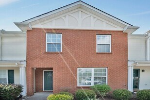 2505 Comanche Way in Murfreesboro, TN - Building Photo