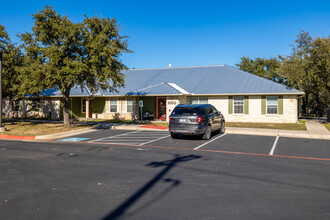 Creek View Apartments in Johnson City, TX - Building Photo - Building Photo