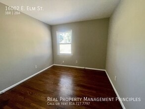 16002 E Elm St in Independence, MO - Building Photo - Building Photo