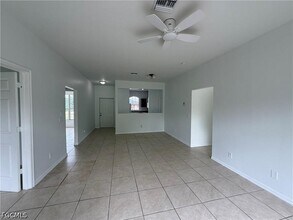 3969 Sunset Rd in Lehigh Acres, FL - Building Photo - Building Photo