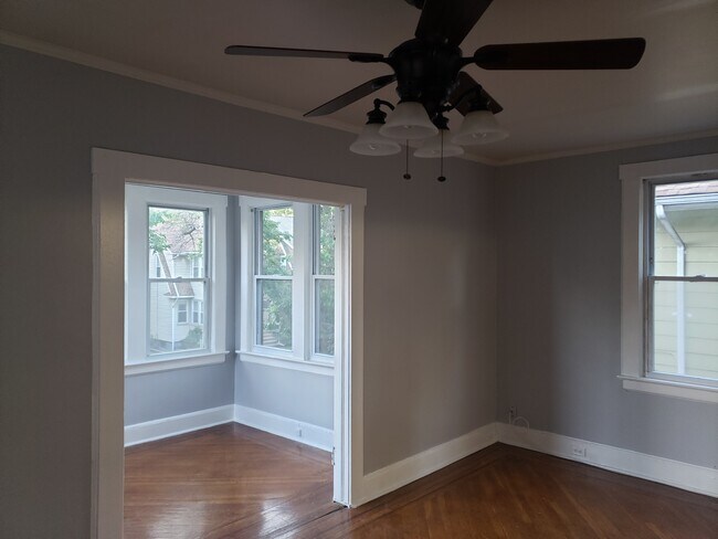 220 Ward Pl in South Orange, NJ - Building Photo - Building Photo