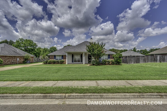 property at 131 Hunters Row